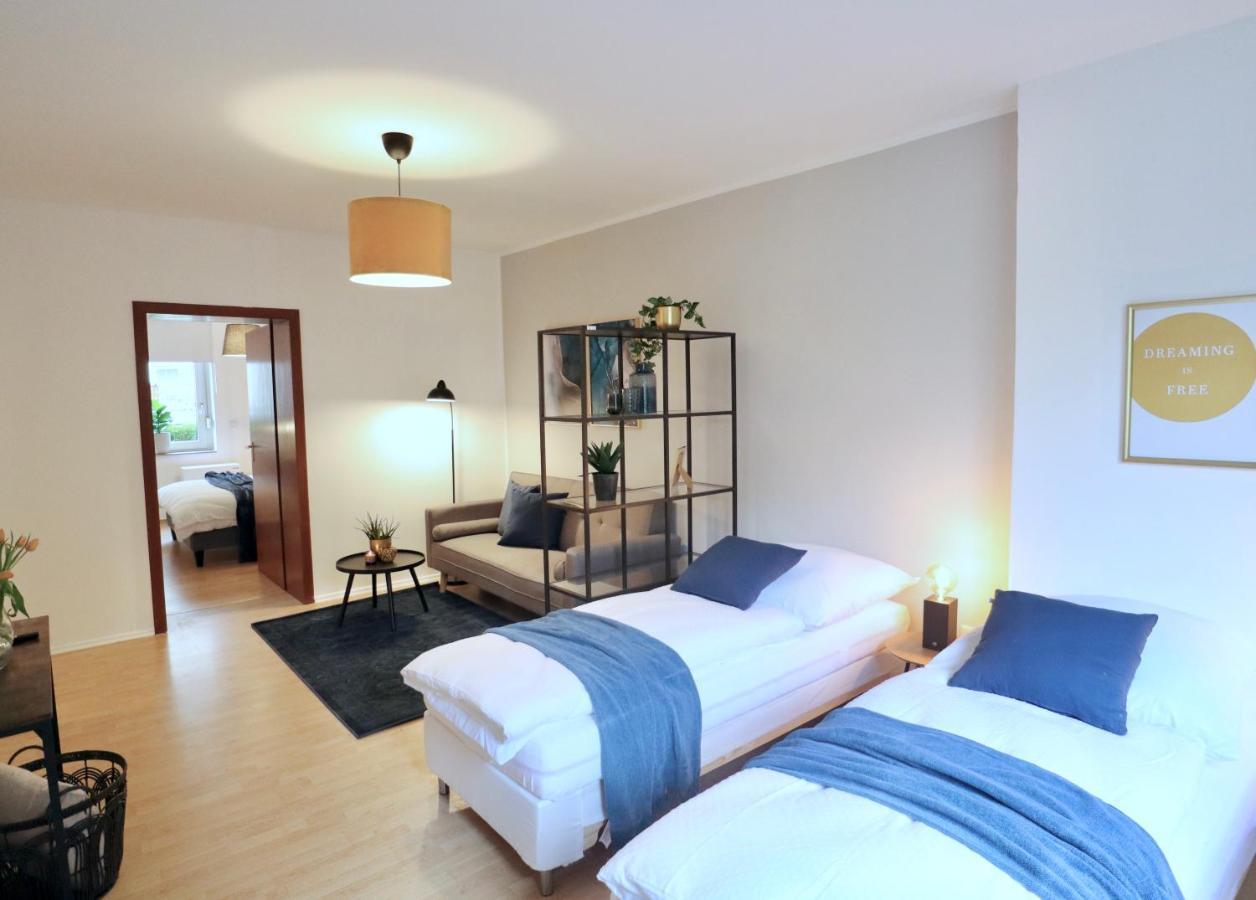 Sapphire Apartment: Free Parking + Netflix + Bathtub Essen Ngoại thất bức ảnh
