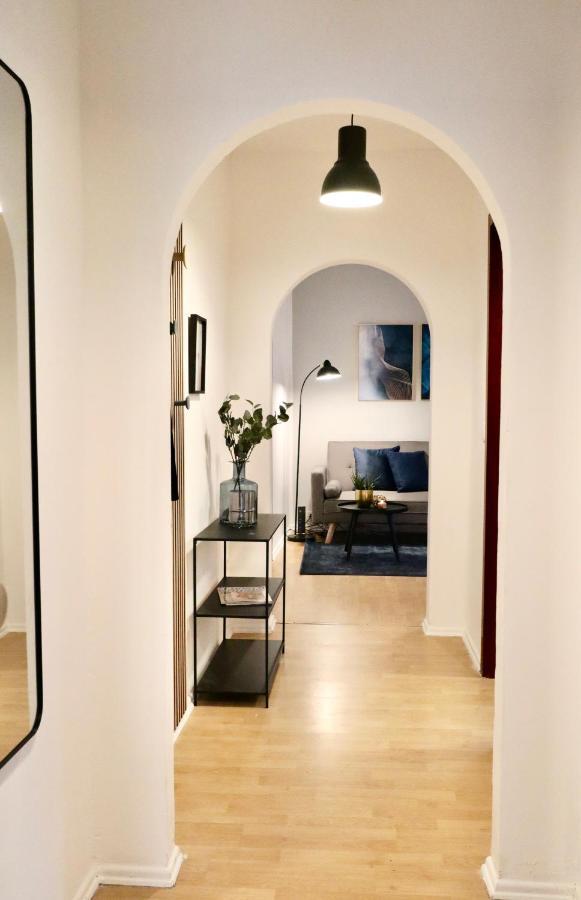 Sapphire Apartment: Free Parking + Netflix + Bathtub Essen Ngoại thất bức ảnh